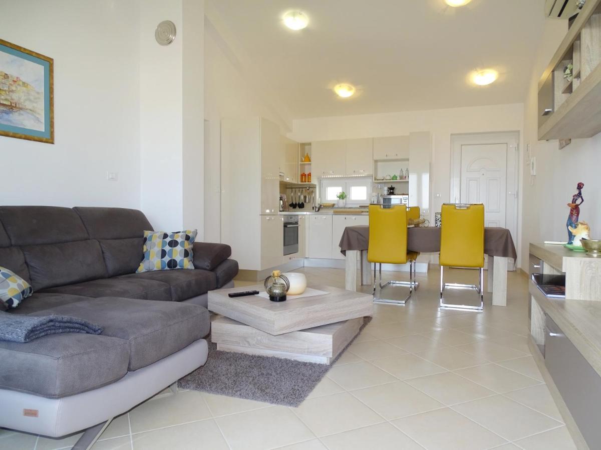 Apartment Bellavista Novigrad  Exterior photo